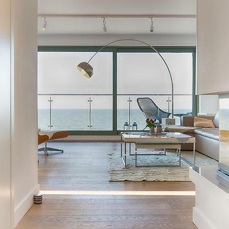 Superior Cliff Apartment ウストロニエ・モルスキエ エクステリア 写真