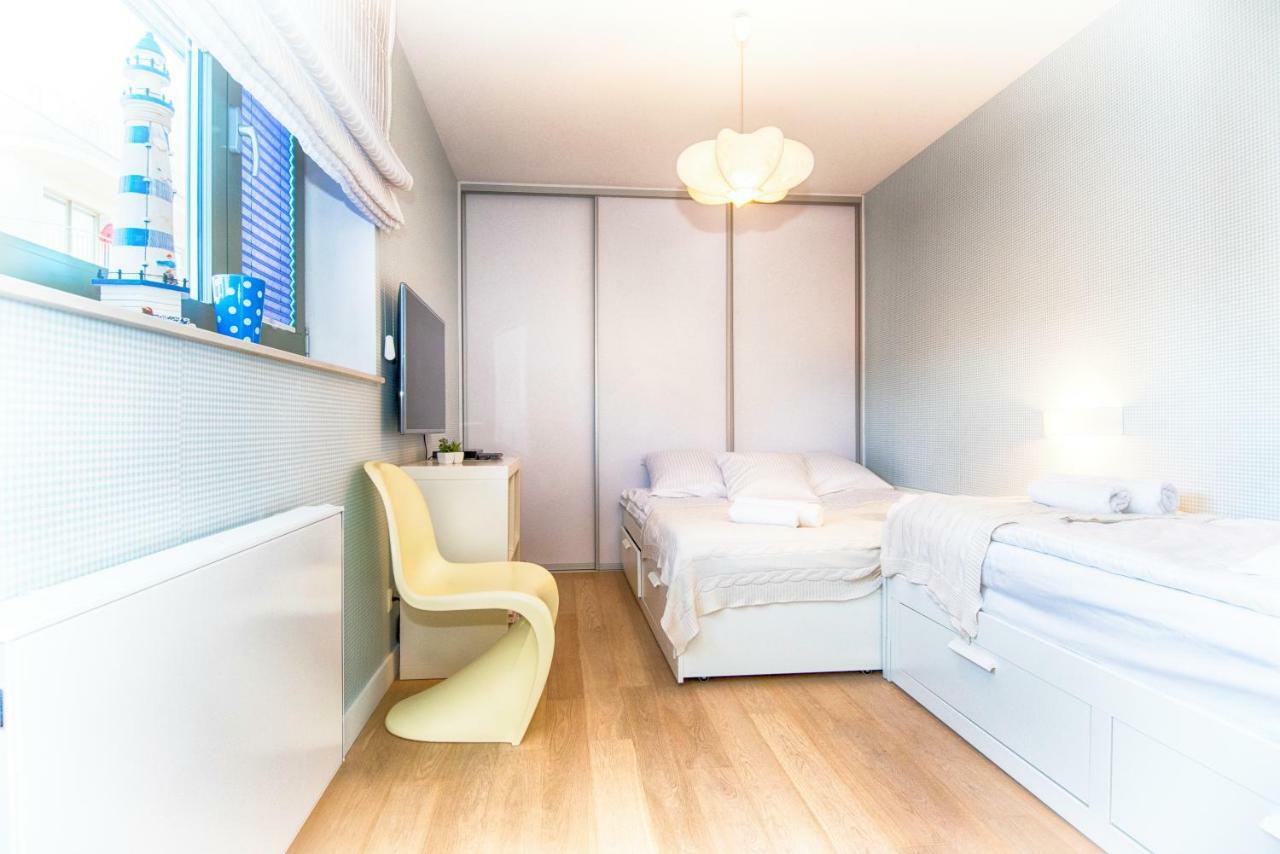 Superior Cliff Apartment ウストロニエ・モルスキエ エクステリア 写真